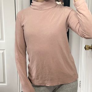 Uniqlo Pink Heattech Fleece Turtleneck 💞